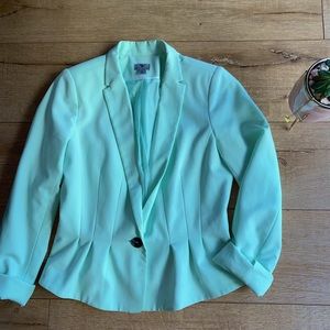 Blazer from Whorthingtong 2 x $35 / Green
